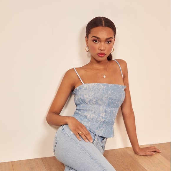 Reformation Tops - 🎉HP NWT Reformation Gia Top